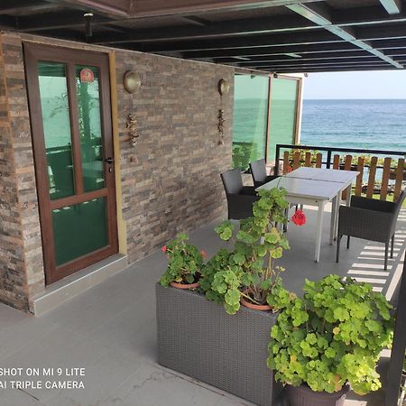 Happy Beach Rooms Warna Exterior foto
